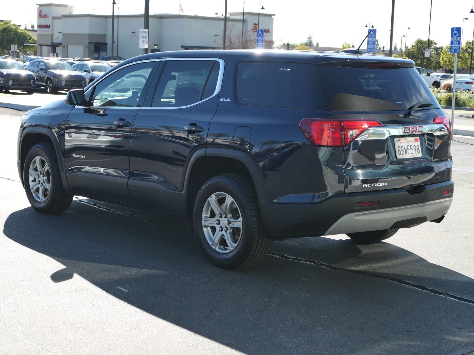 2017 GMC Acadia SLE-1