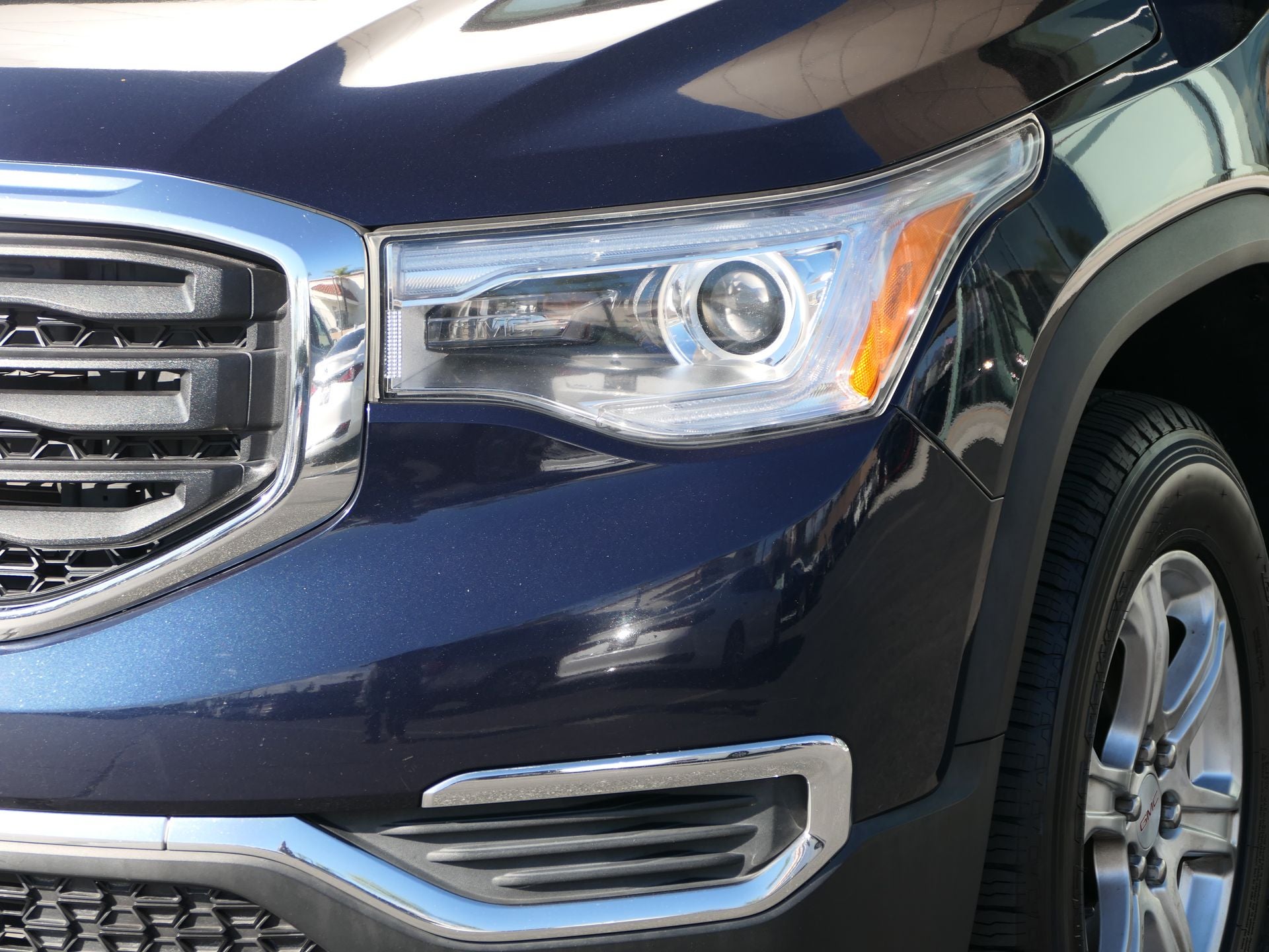 2017 GMC Acadia SLE-1