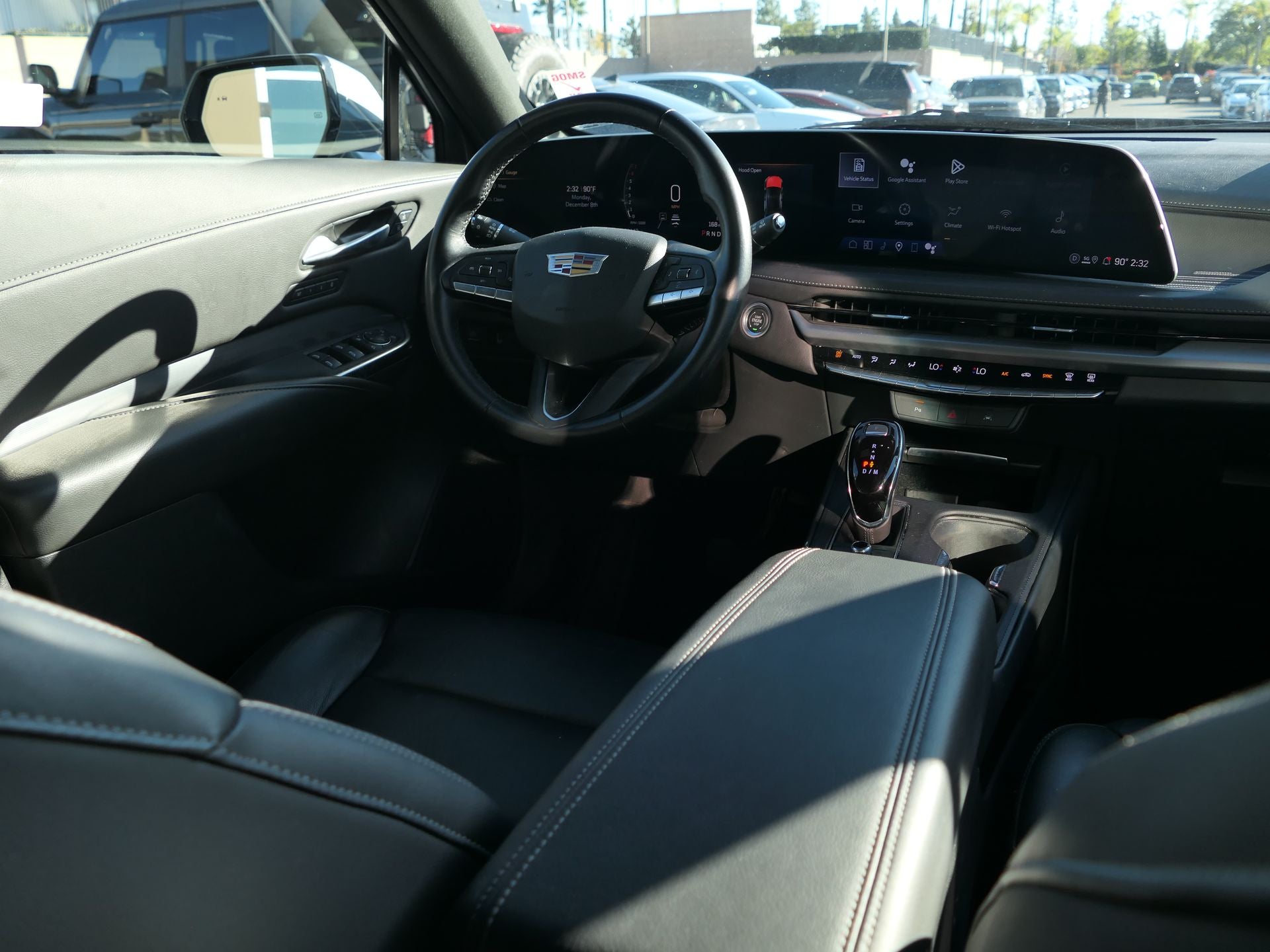 2025 Cadillac XT4 Premium Luxury