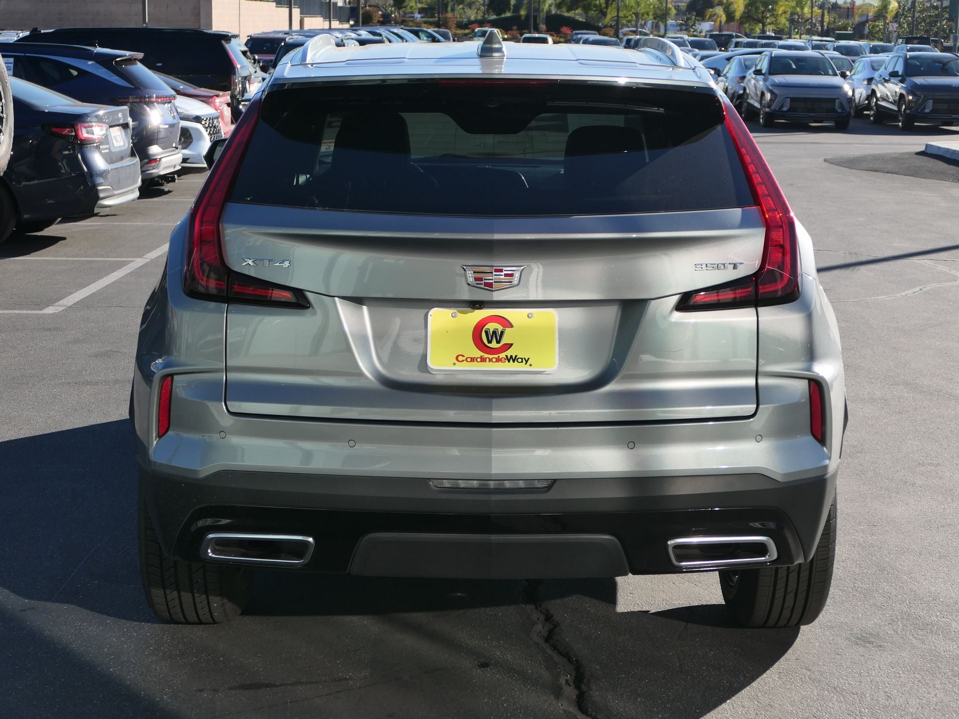 2025 Cadillac XT4 Premium Luxury