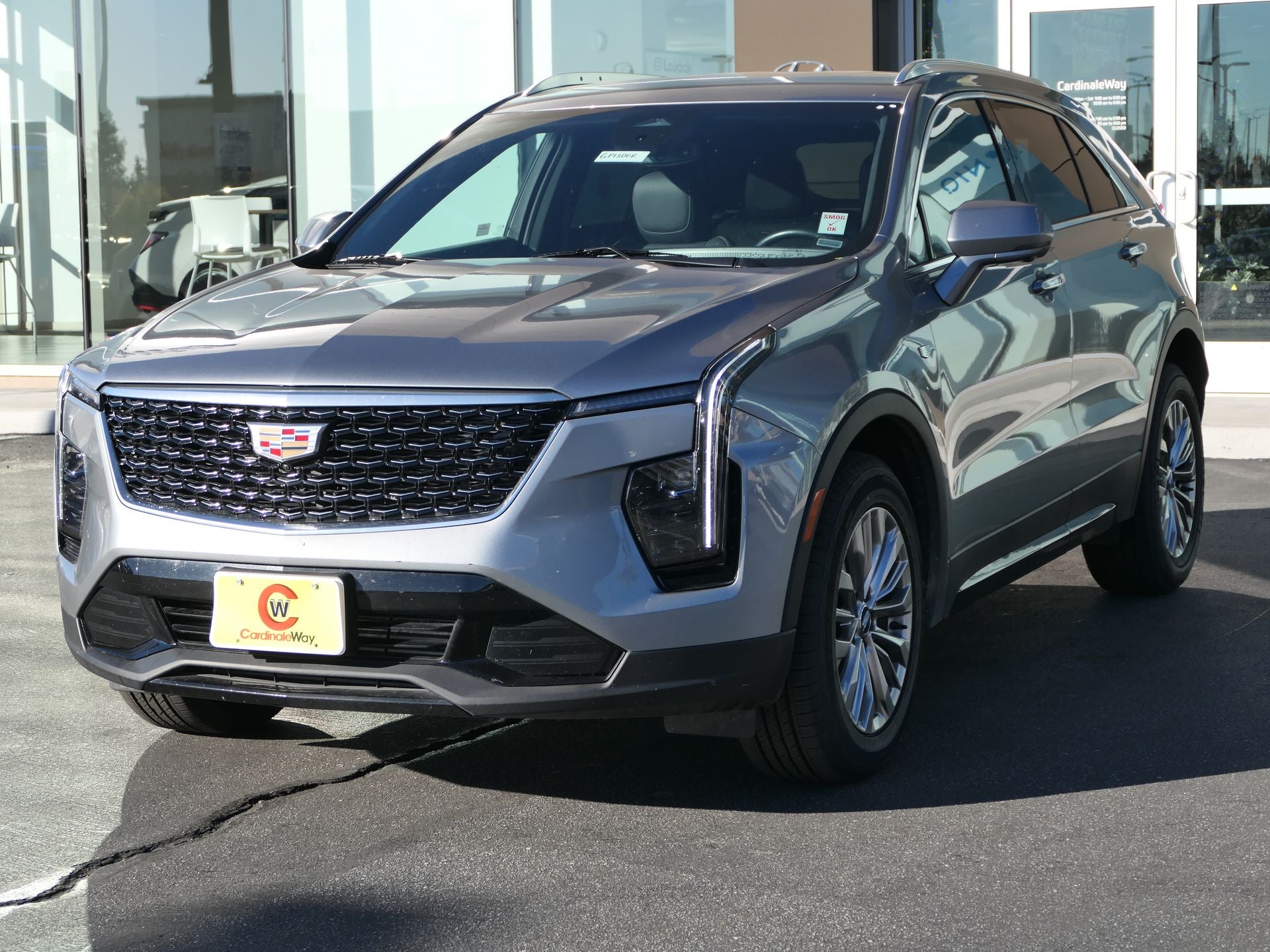 2025 Cadillac XT4 Premium Luxury