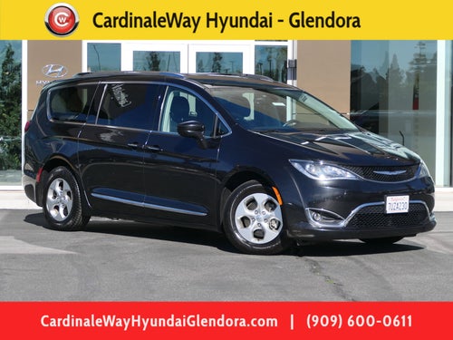 2017 Chrysler Pacifica Touring L Plus