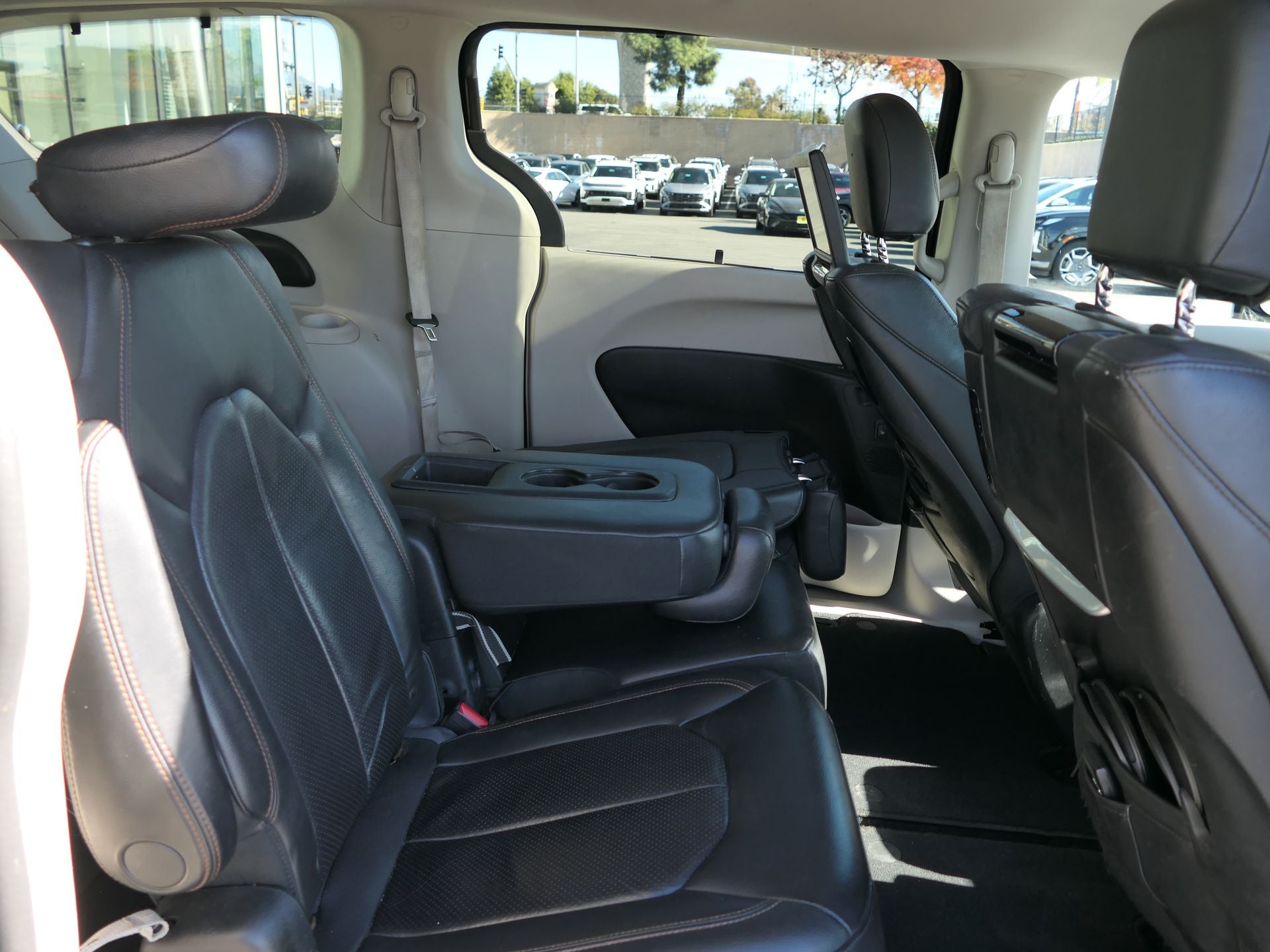 2017 Chrysler Pacifica Touring L Plus