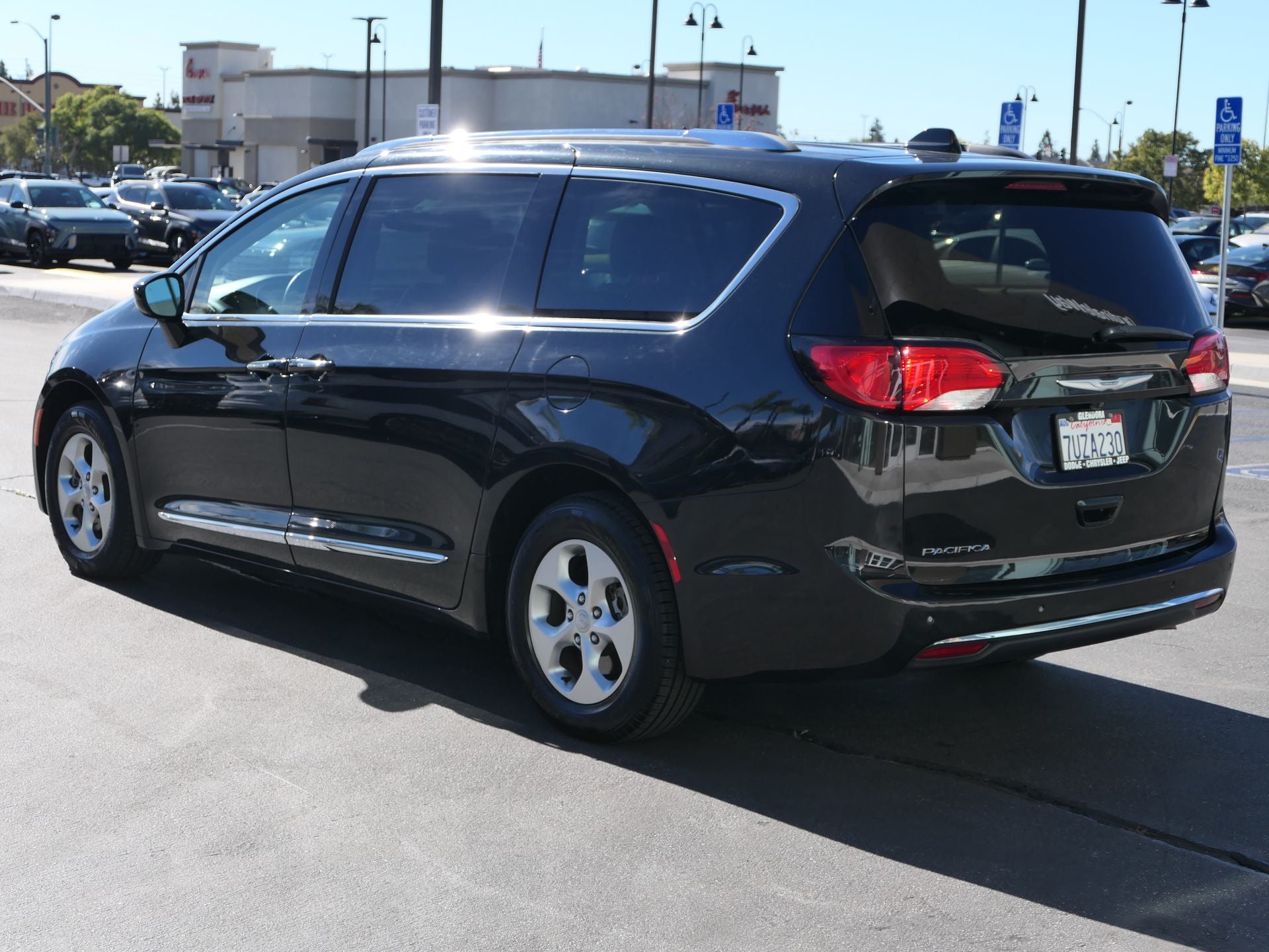 2017 Chrysler Pacifica Touring L Plus