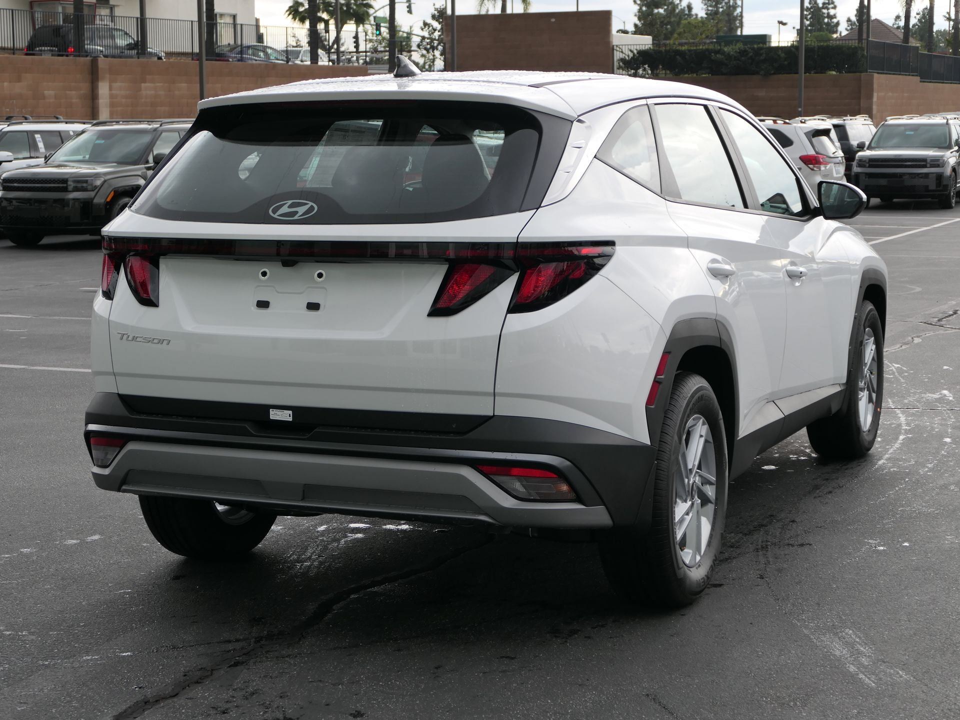 2026 Hyundai TUCSON SE FWD