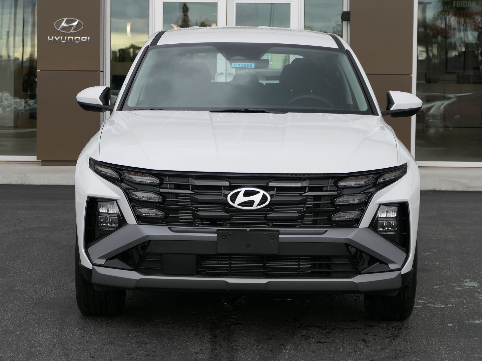 2026 Hyundai TUCSON SE FWD