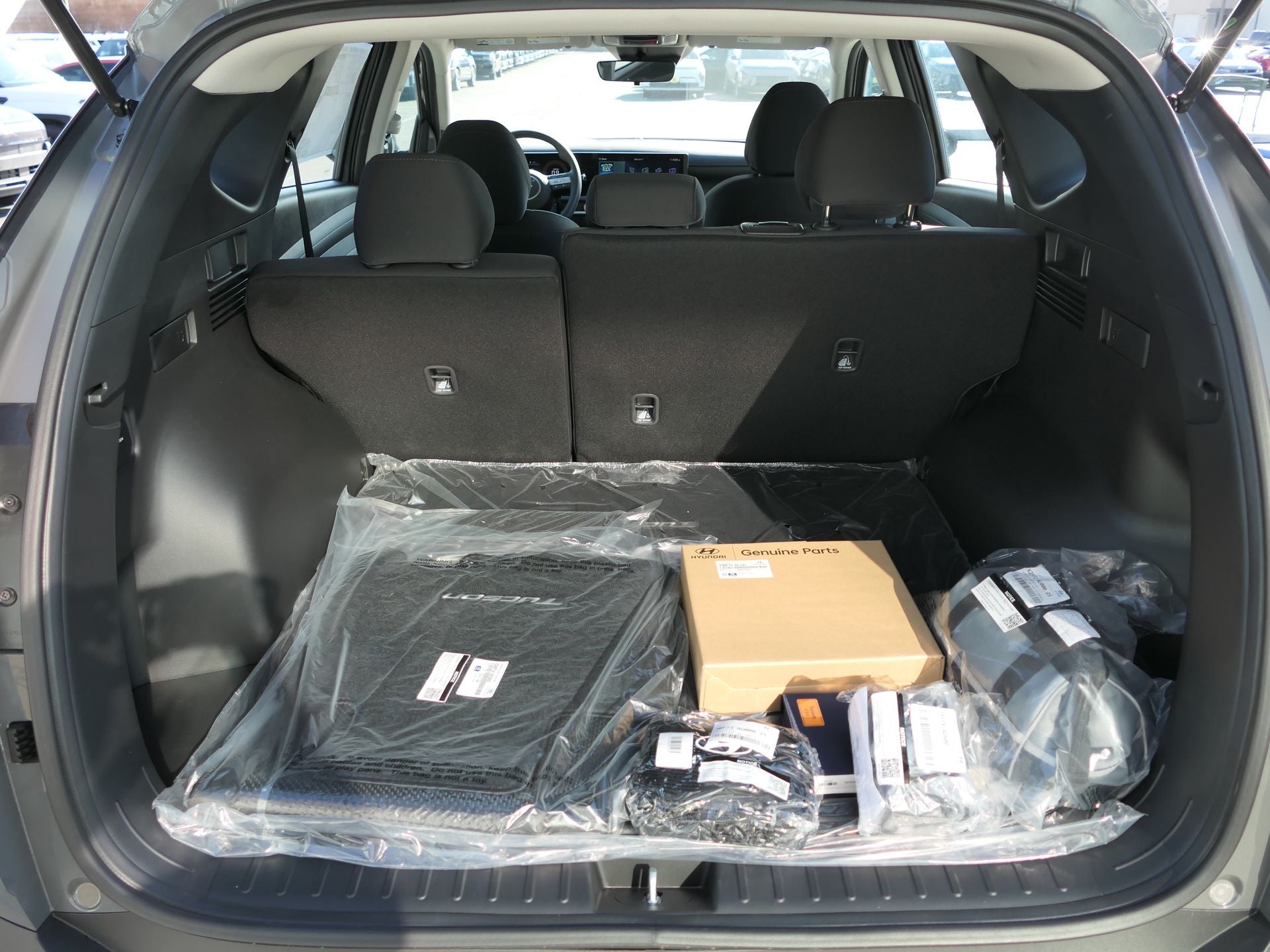 2026 Hyundai TUCSON SE FWD