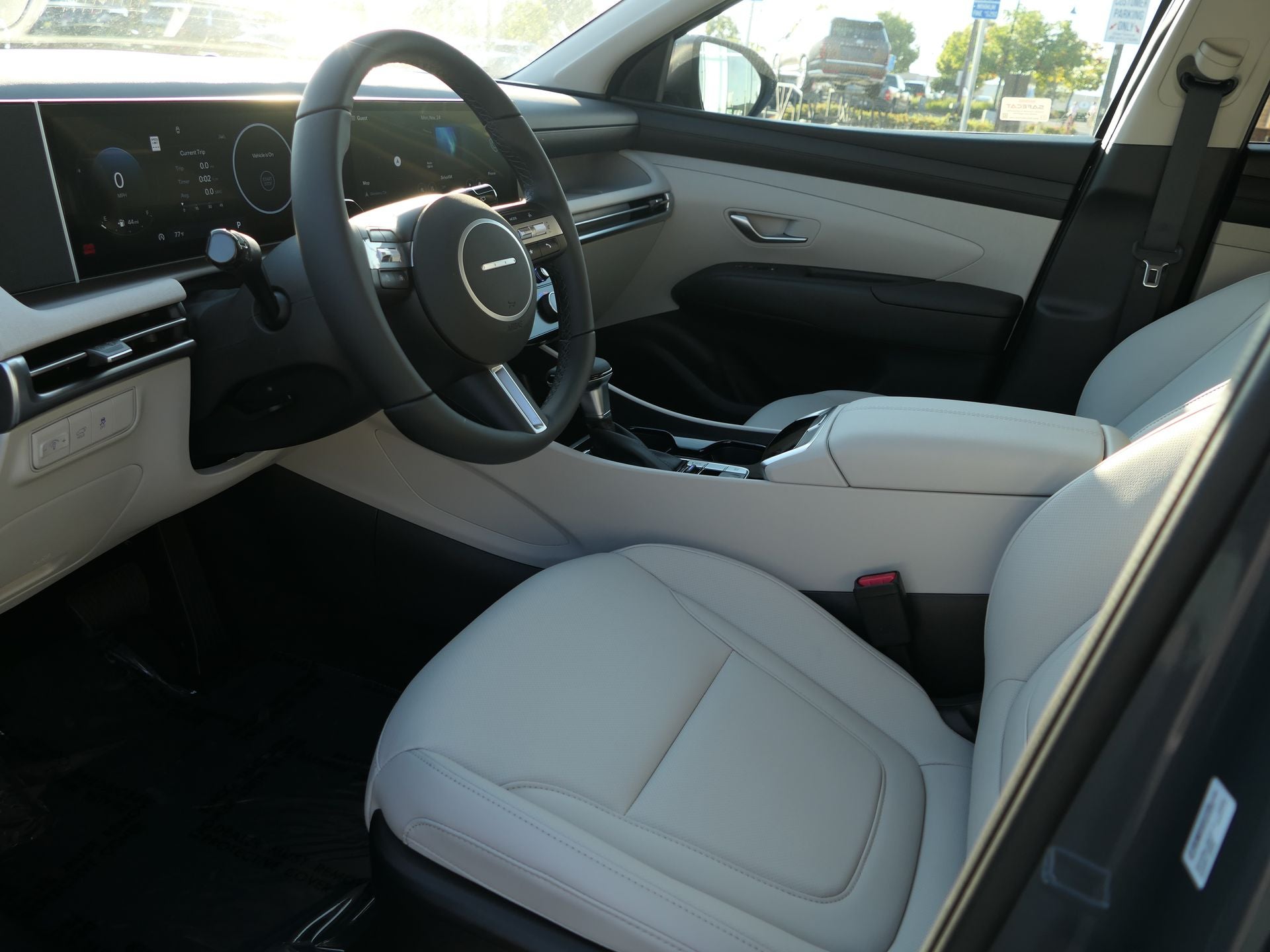 2026 Hyundai TUCSON SEL Premium FWD