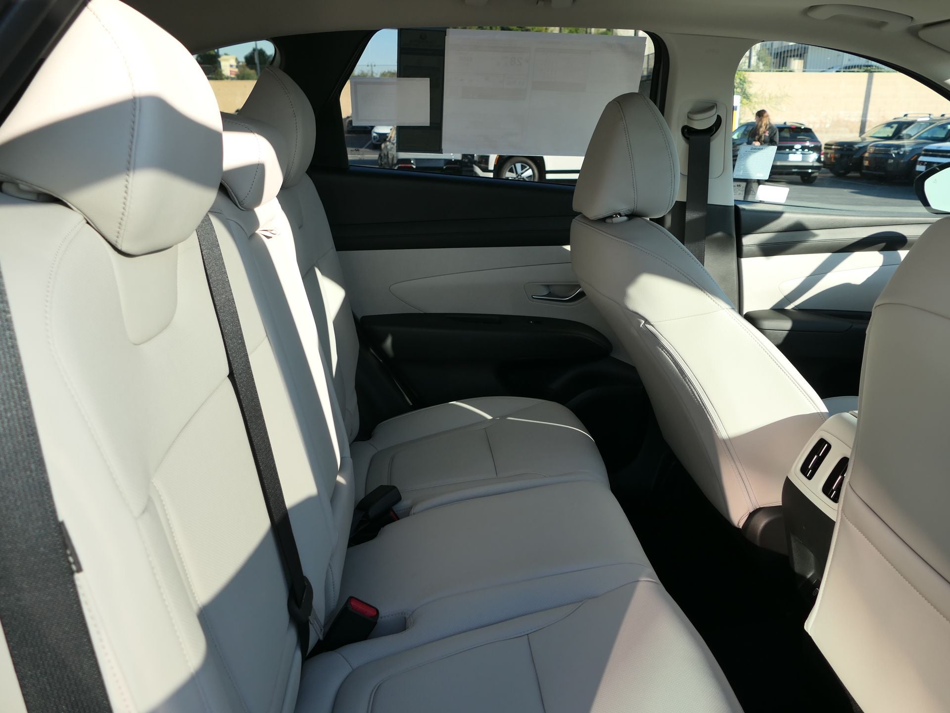 2026 Hyundai TUCSON SEL Premium FWD