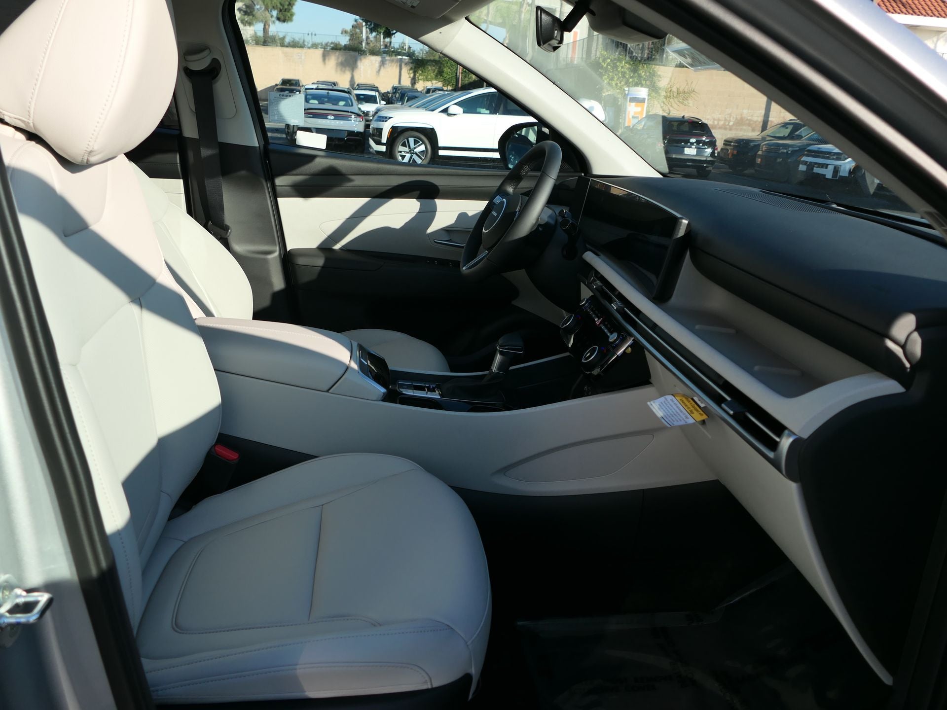 2026 Hyundai TUCSON SEL Premium FWD