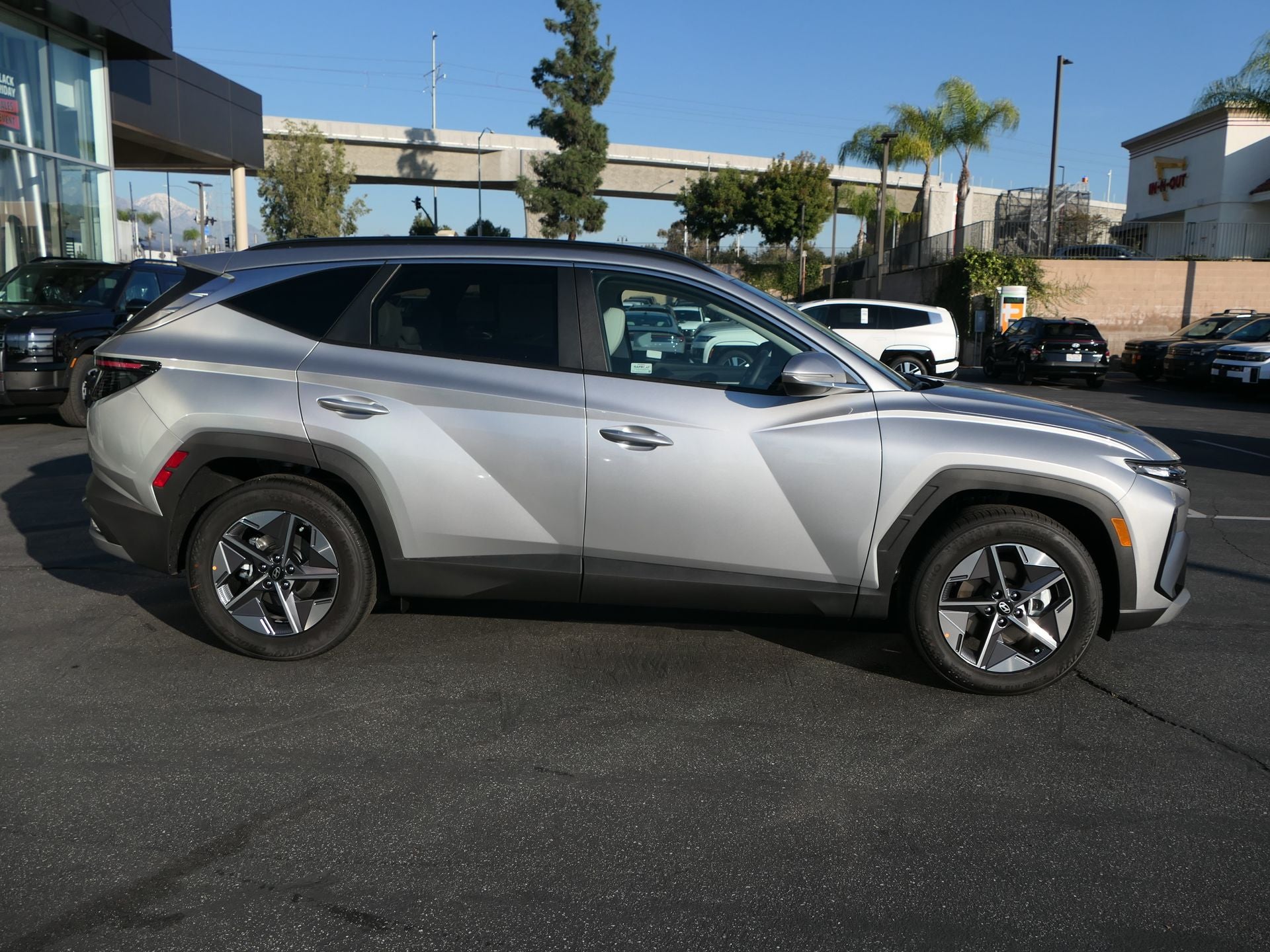 2026 Hyundai TUCSON SEL Premium FWD