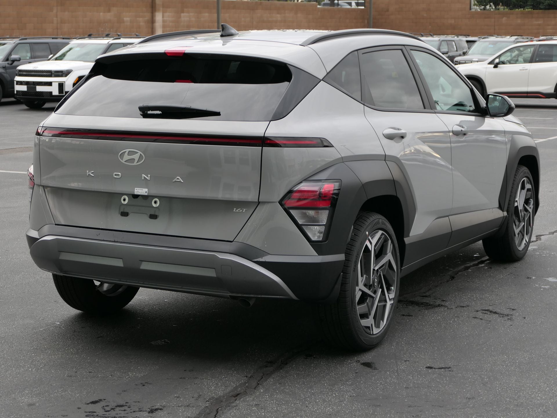 2026 Hyundai KONA SEL Premium FWD