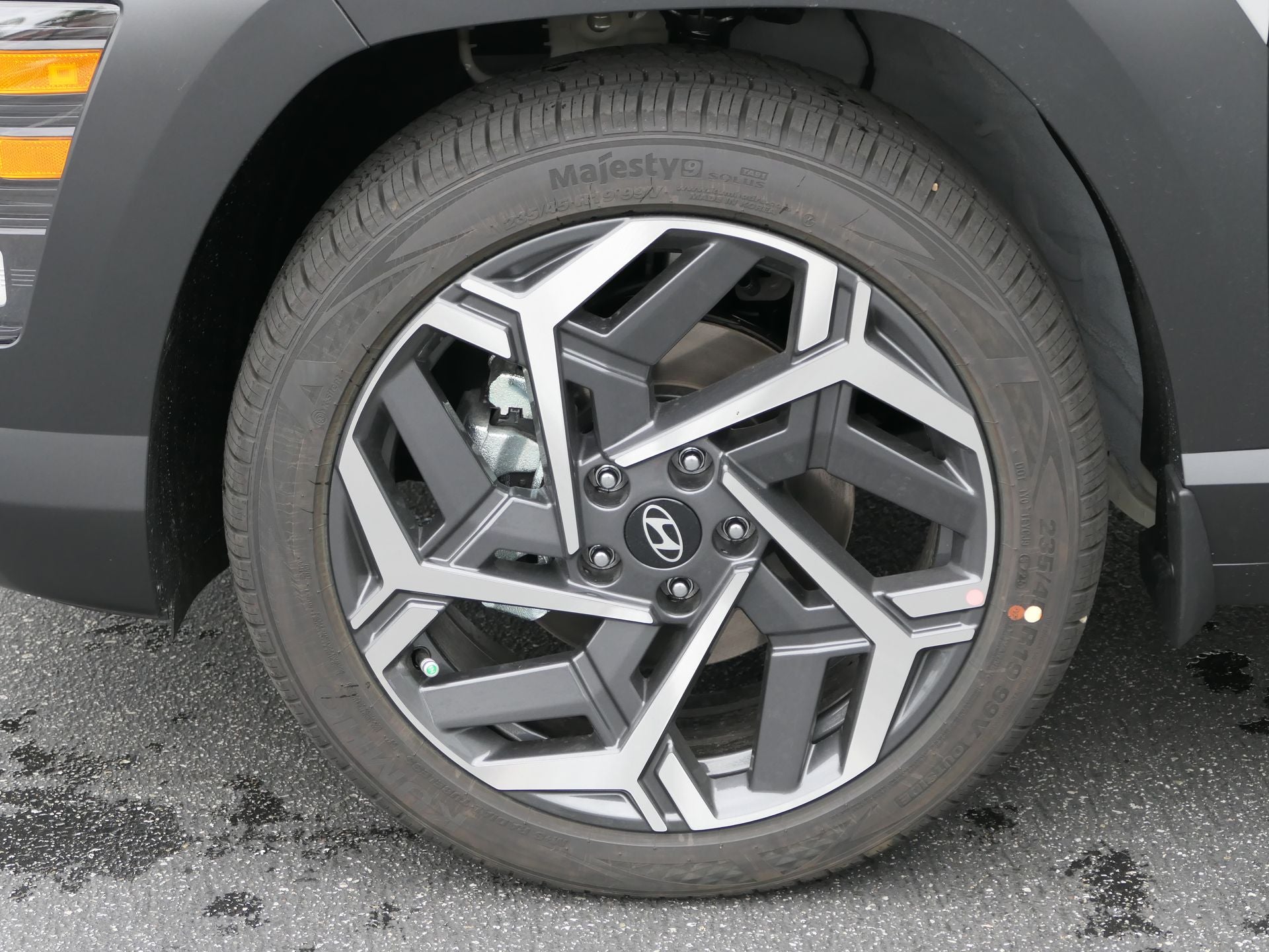 2026 Hyundai KONA SEL Premium FWD