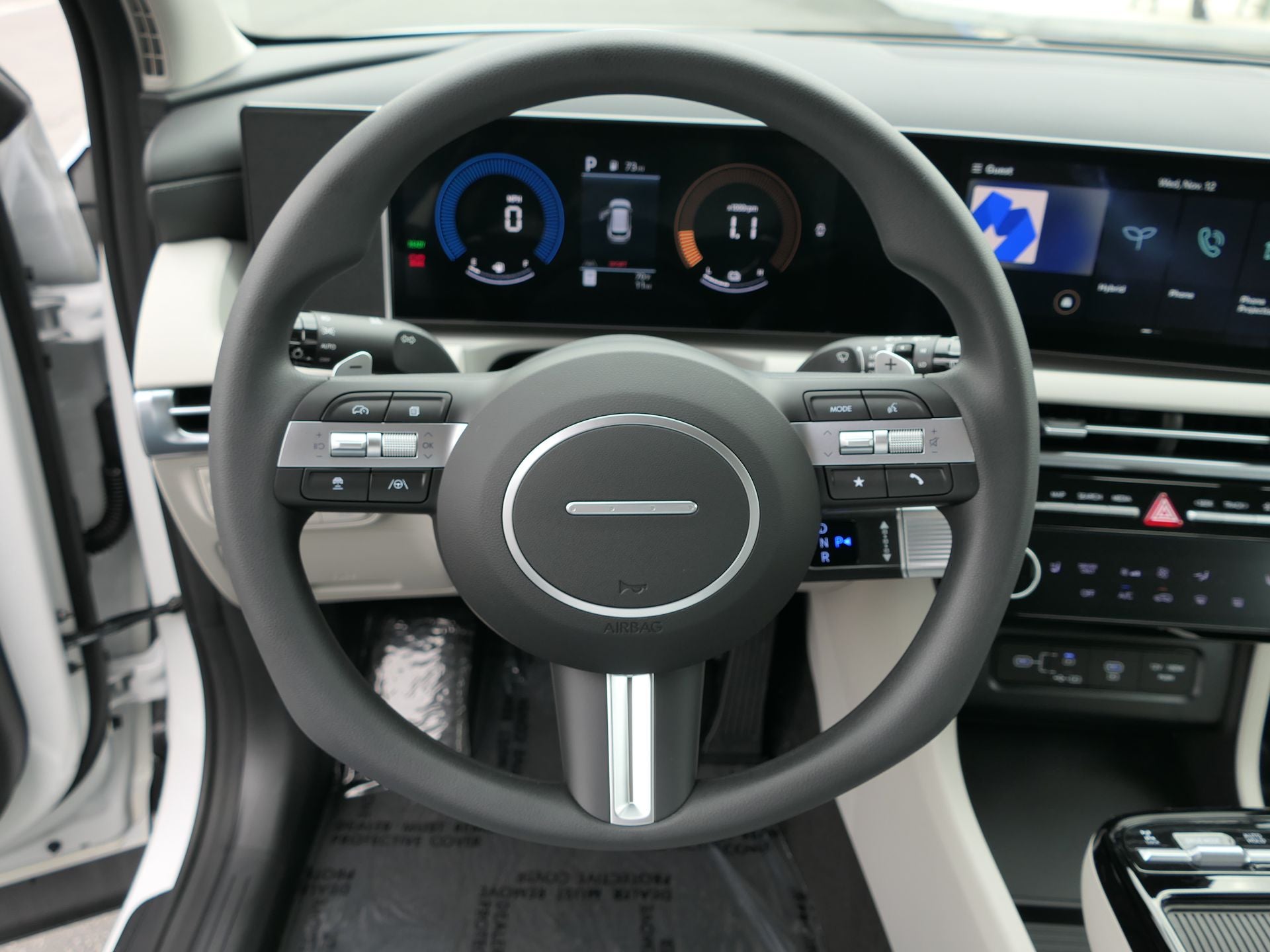 2026 Hyundai TUCSON HYBRID SEL AWD