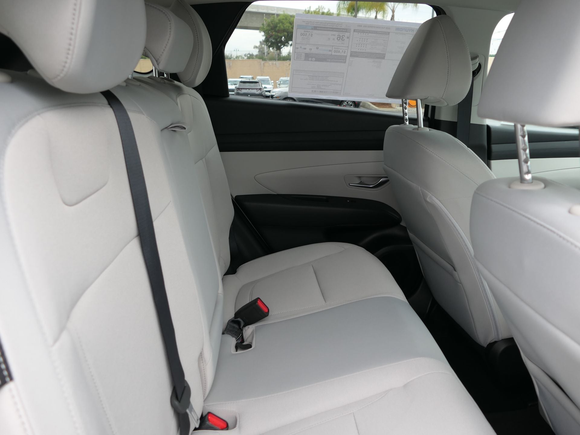 2026 Hyundai TUCSON HYBRID SEL AWD