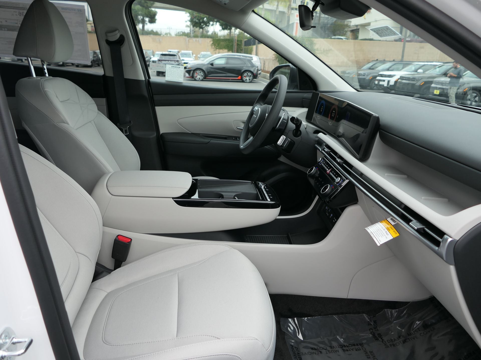 2026 Hyundai TUCSON HYBRID SEL AWD