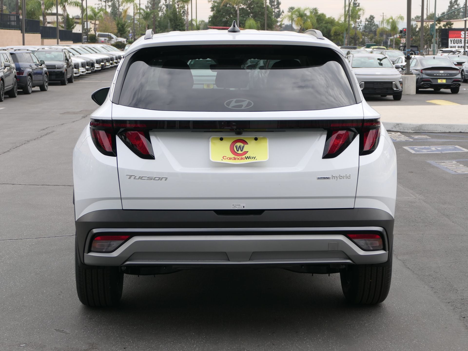 2026 Hyundai TUCSON HYBRID SEL AWD