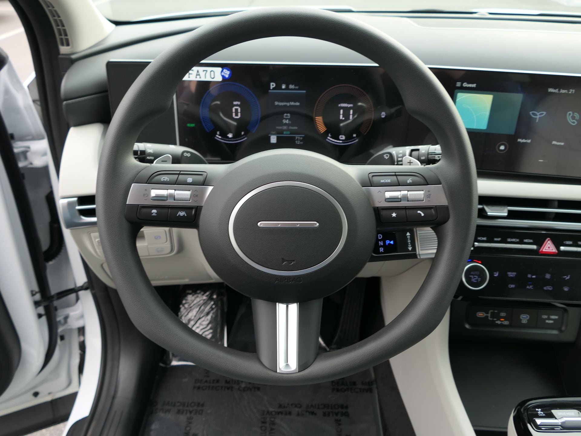 2026 Hyundai TUCSON HYBRID SEL AWD