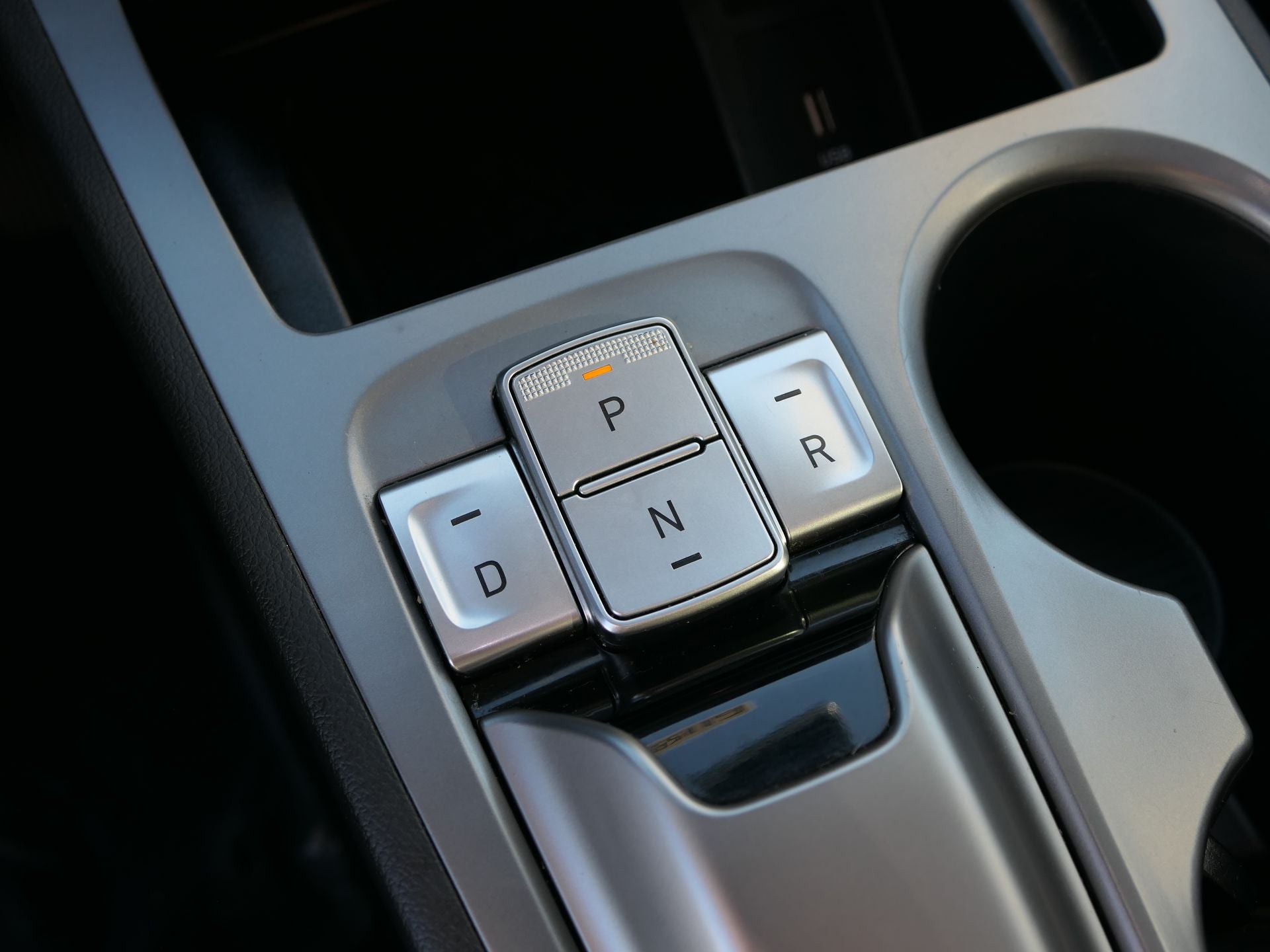 2023 Hyundai KONA ELECTRIC SEL