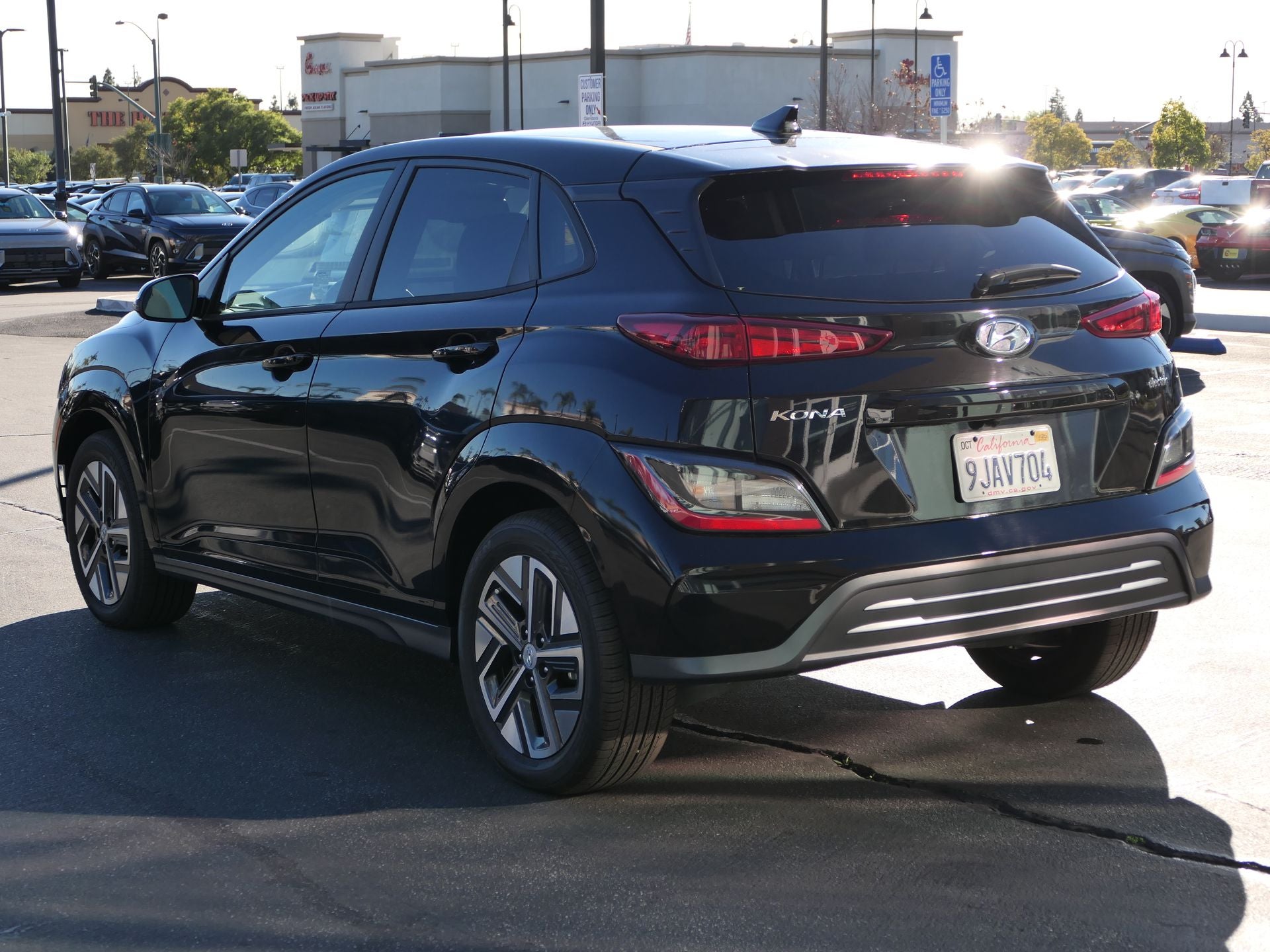 2023 Hyundai KONA ELECTRIC SEL