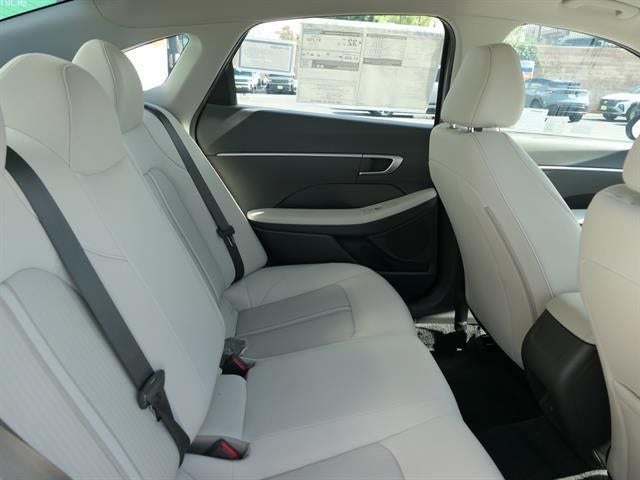 2025 Hyundai SONATA SE