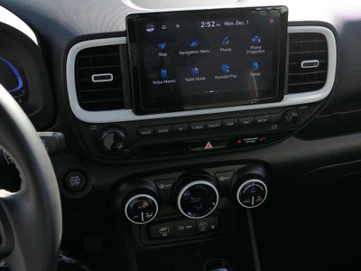 2024 Hyundai VENUE Limited