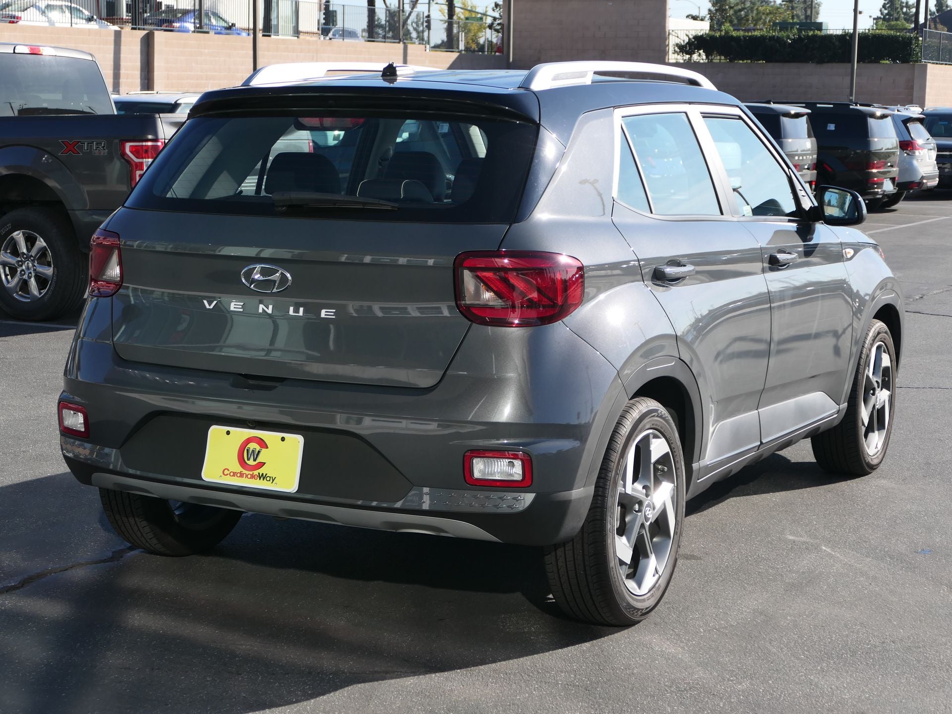 2024 Hyundai VENUE Limited