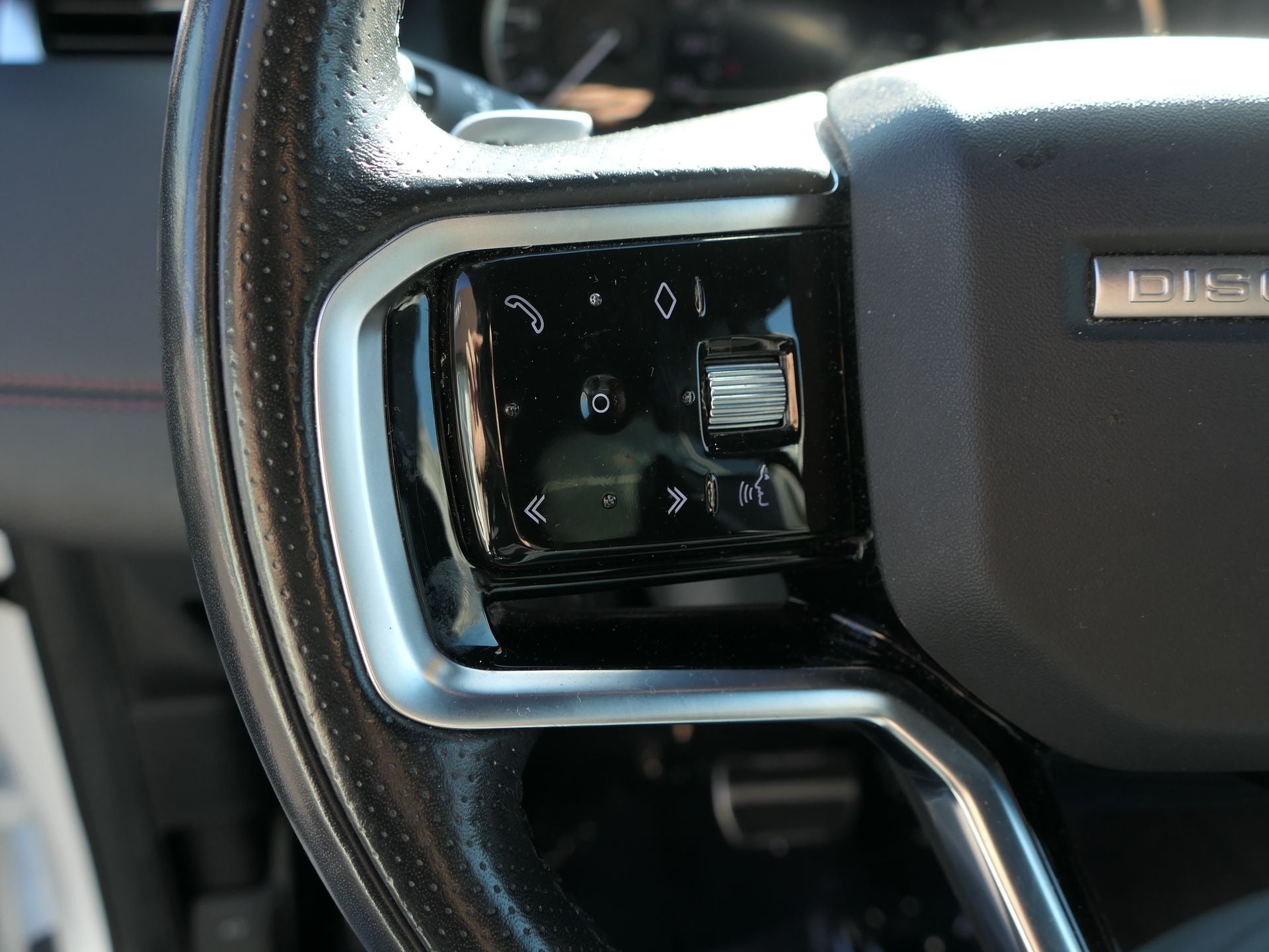 2022 Land Rover Discovery Sport S R-Dynamic