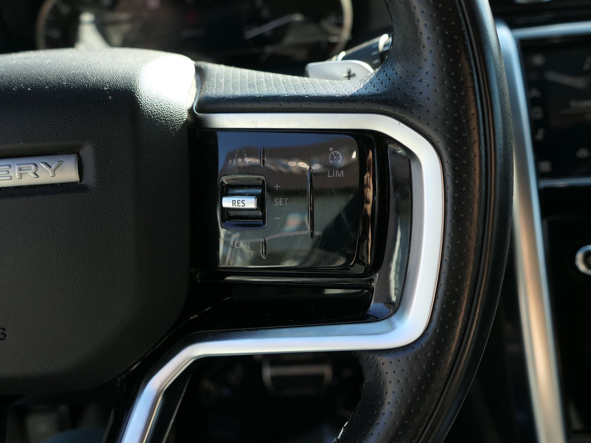 2022 Land Rover Discovery Sport S R-Dynamic